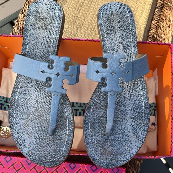 Tory Burch Moore Flat Thong. Ocean Mist. Size 7.5 - Picture 2 of 7